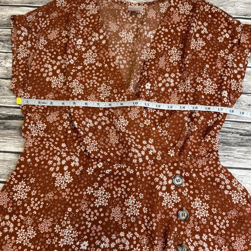 No Boundaries Floral Faux Wrap Sleeveless Blouse Peplum Rust Pink L - Picture 10 of 13